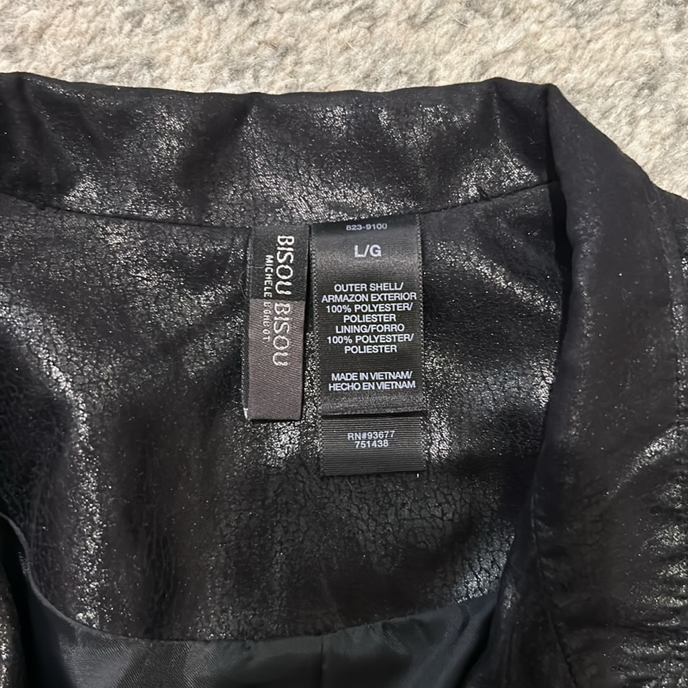 Bisou Bisou Cropped Leather Jacket with Button Details - Picture 5 of 5